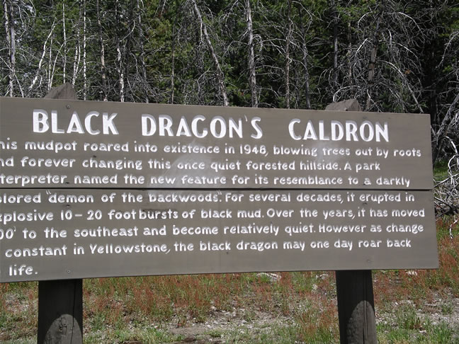 images/E-Blak Dragon s Caldron at Mud Volcano.jpg